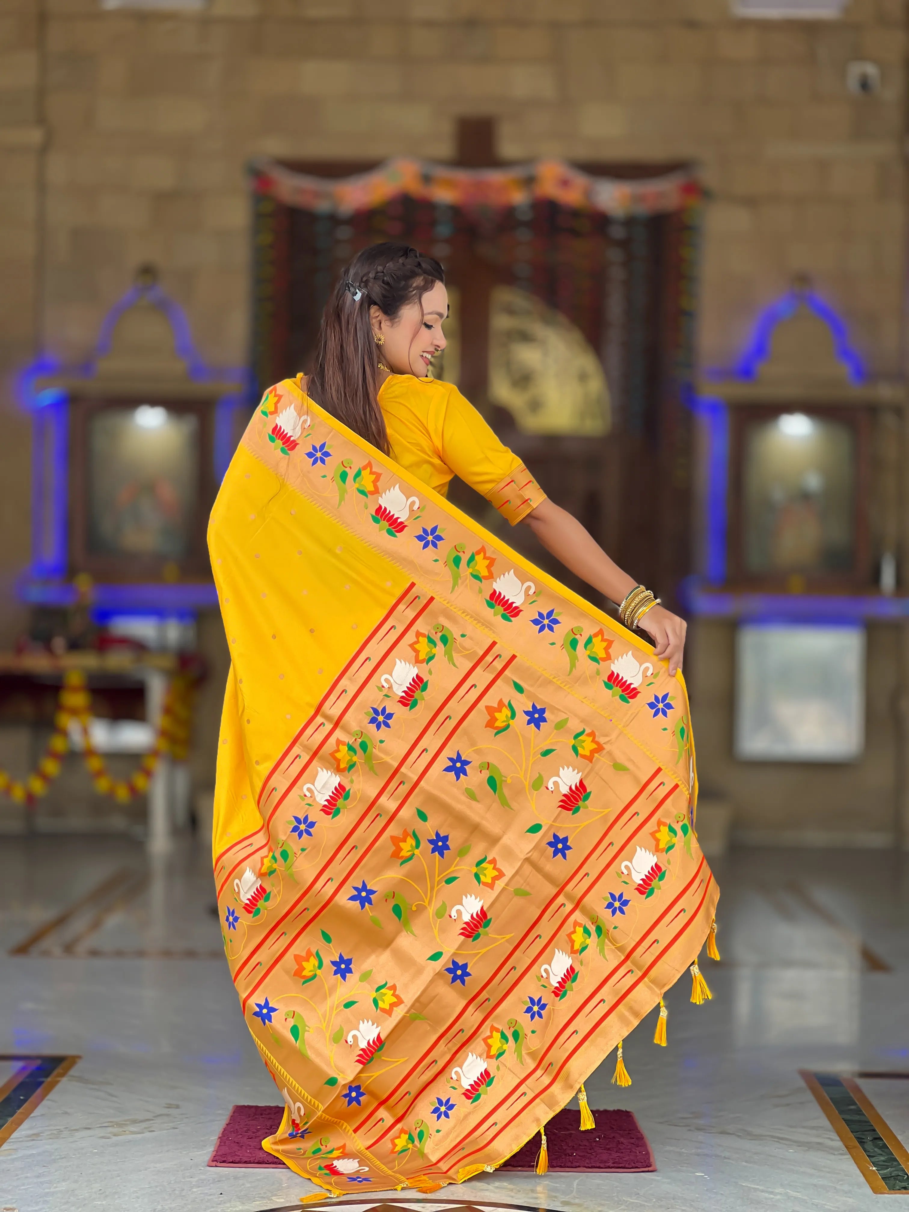 Soft Silk Meenakari Rajhans Lotus Pallu Saree