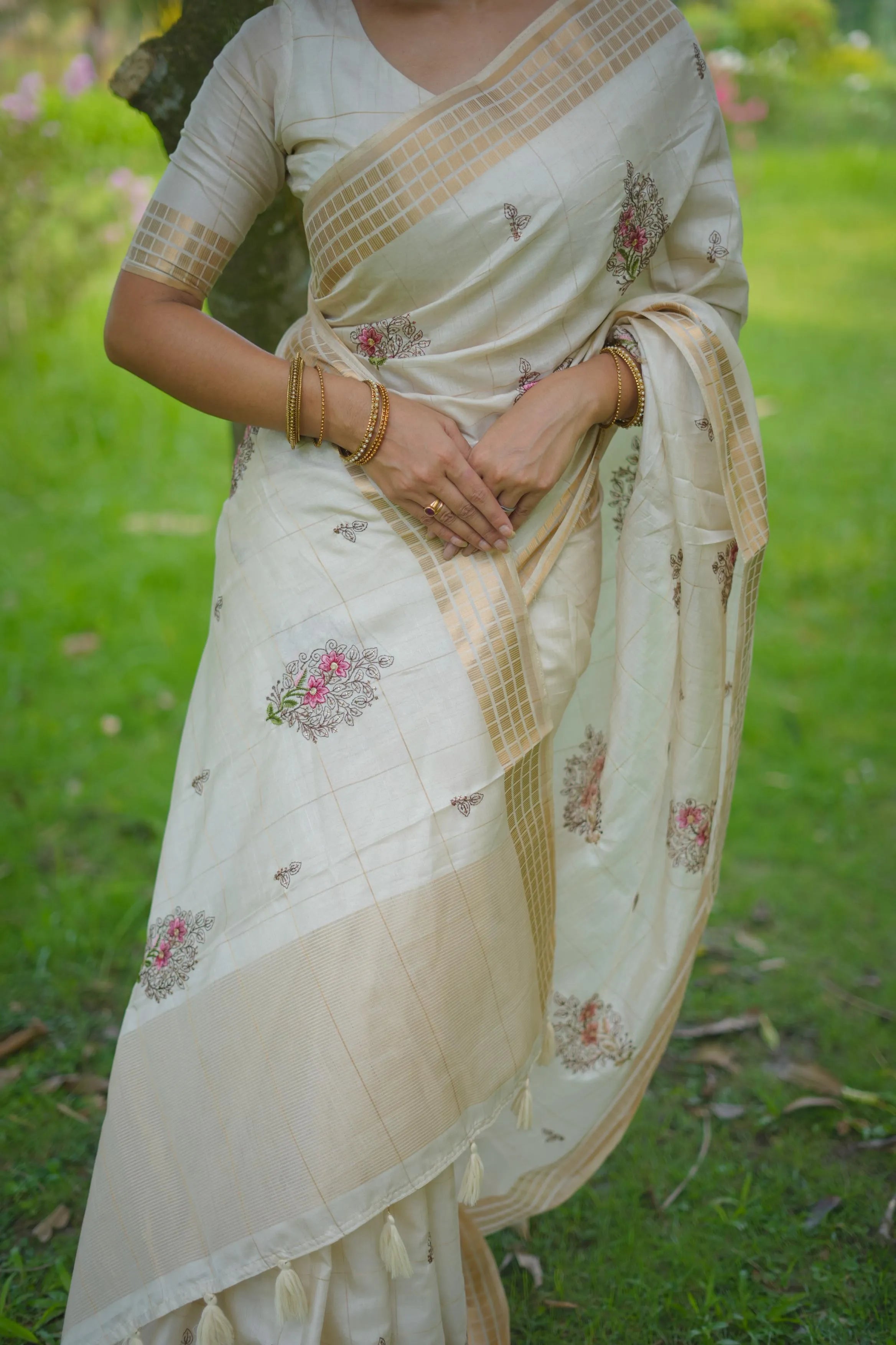 Soft Cotton Embroidered Kantha Work Saree