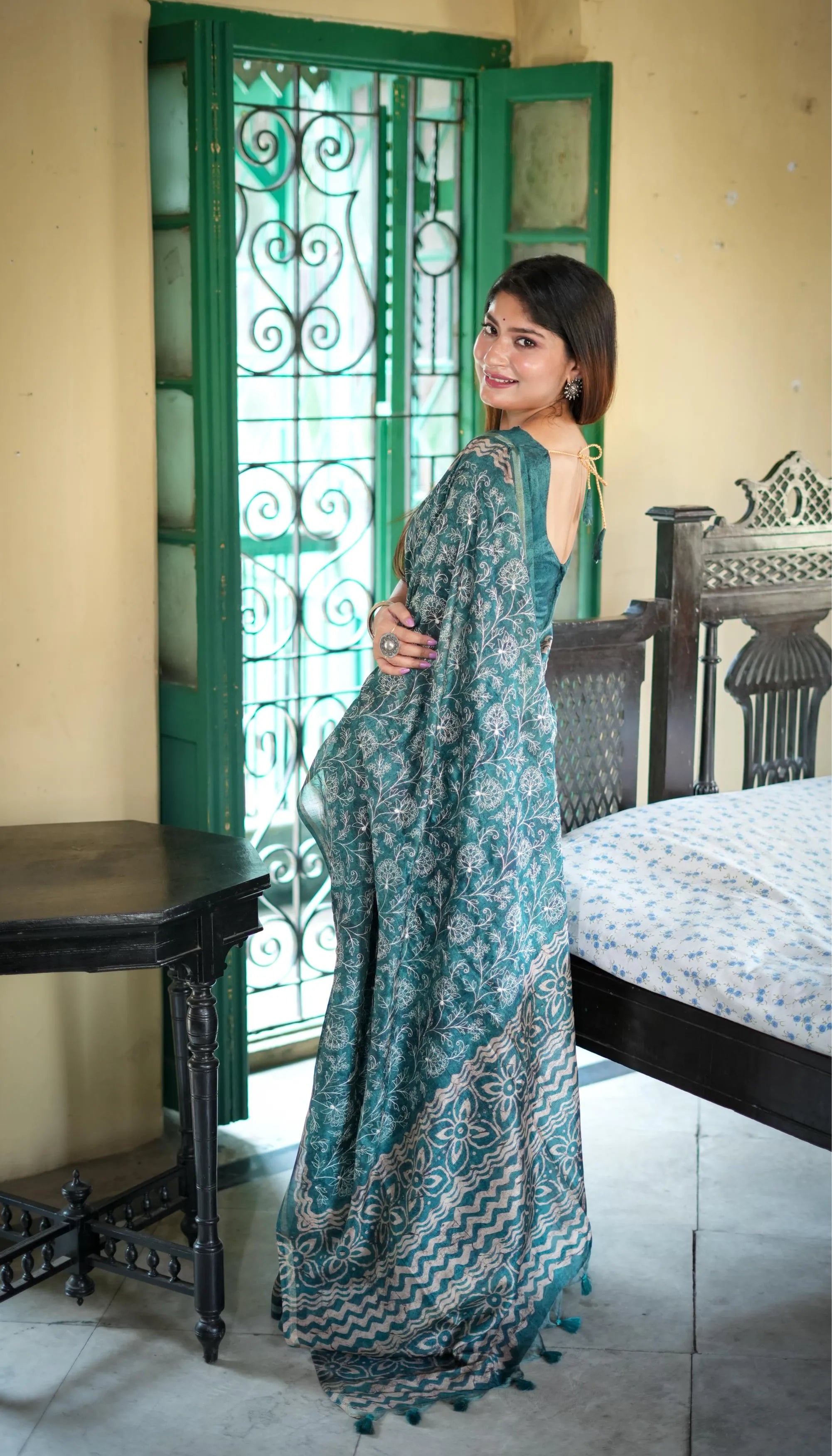 Tussar Silk Batik Printed Embroidery Work Saree