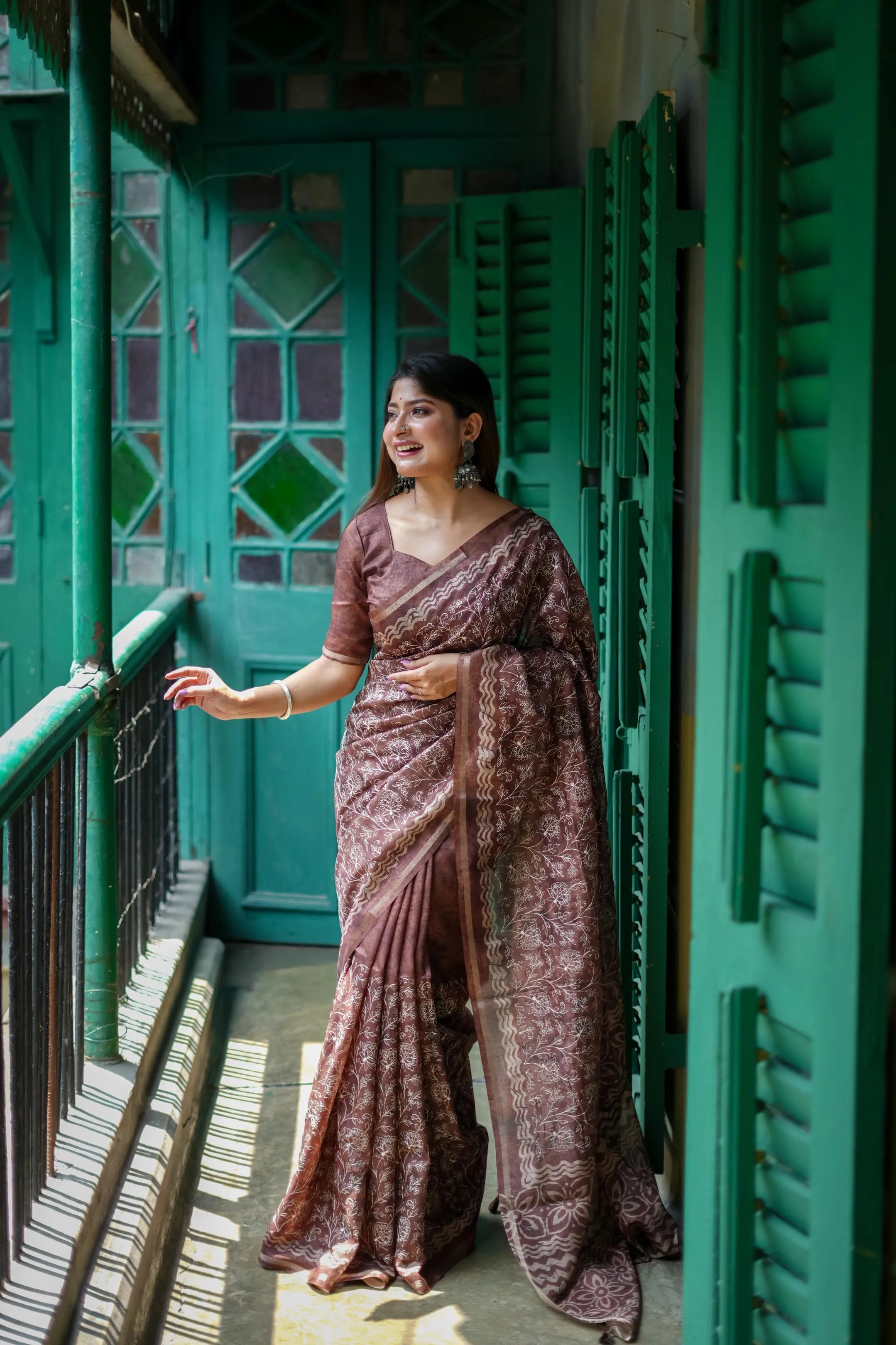 Tussar Silk Batik Printed Embroidery Work Saree