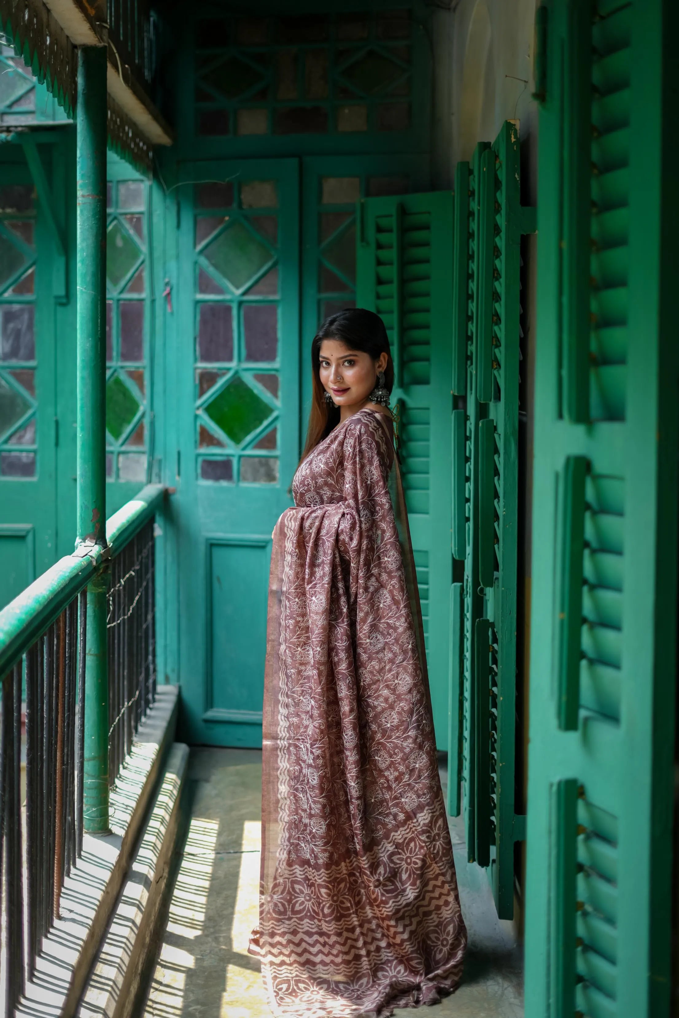 Tussar Silk Batik Printed Embroidery Work Saree