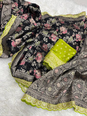 Dola Silk Zari Pallu woven Banarasi Saree