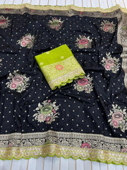 Dolla Silk Embroidery Work Lace Banarasi Saree