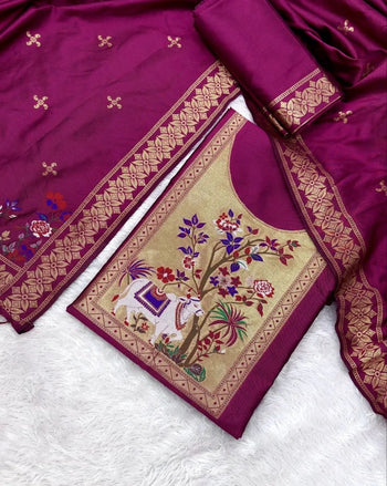 AE-022 – Pichwai Cow Motif Paithani Suit