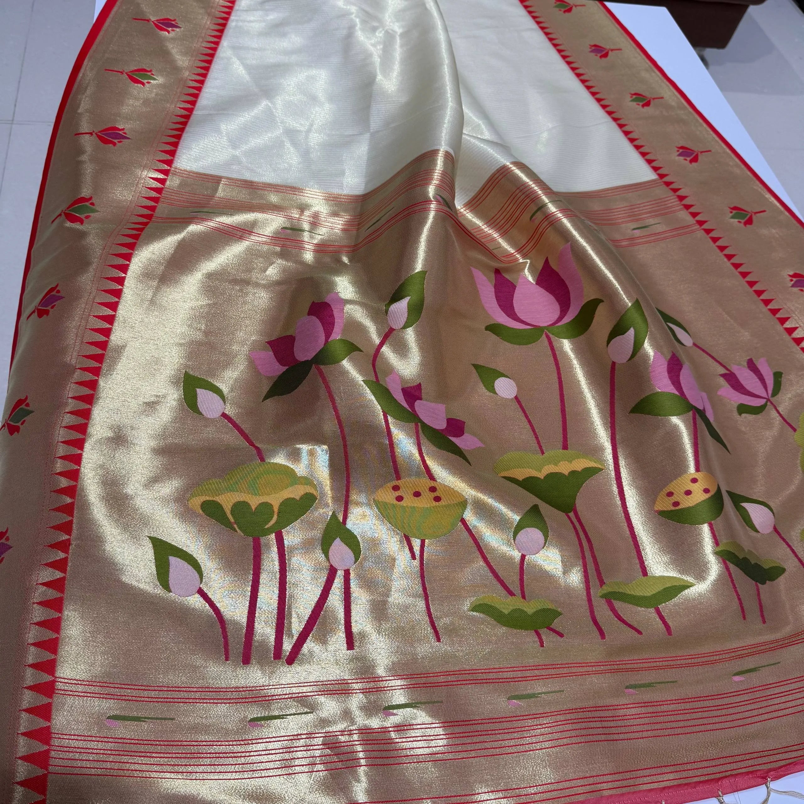 Soft Kanchipuram Tissue Paithani Lotus Silk Saree