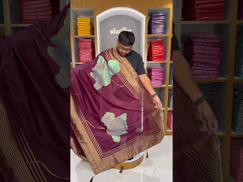 Munga Soft Silk 3D Flower Masterpiece Saree