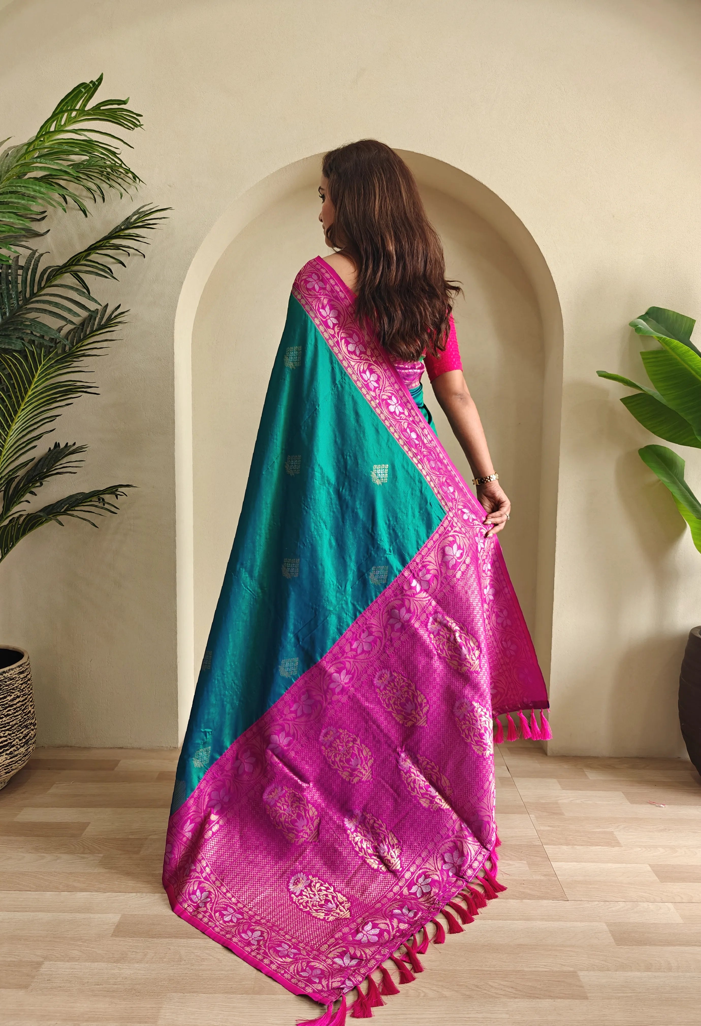 Dual Tone Designer Banarasi Soft Silk Saree
