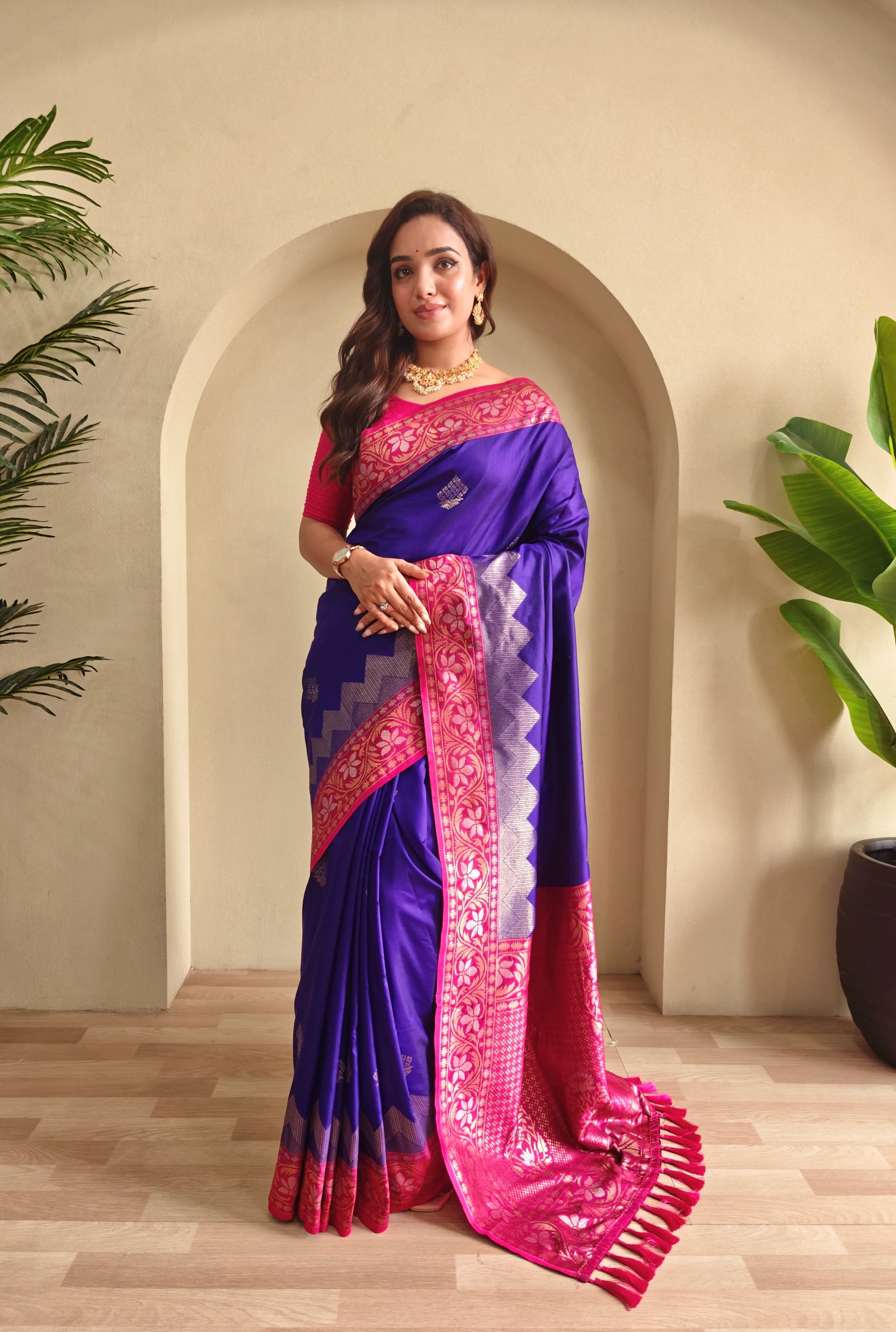 Dual Tone Designer Banarasi Soft Silk Saree