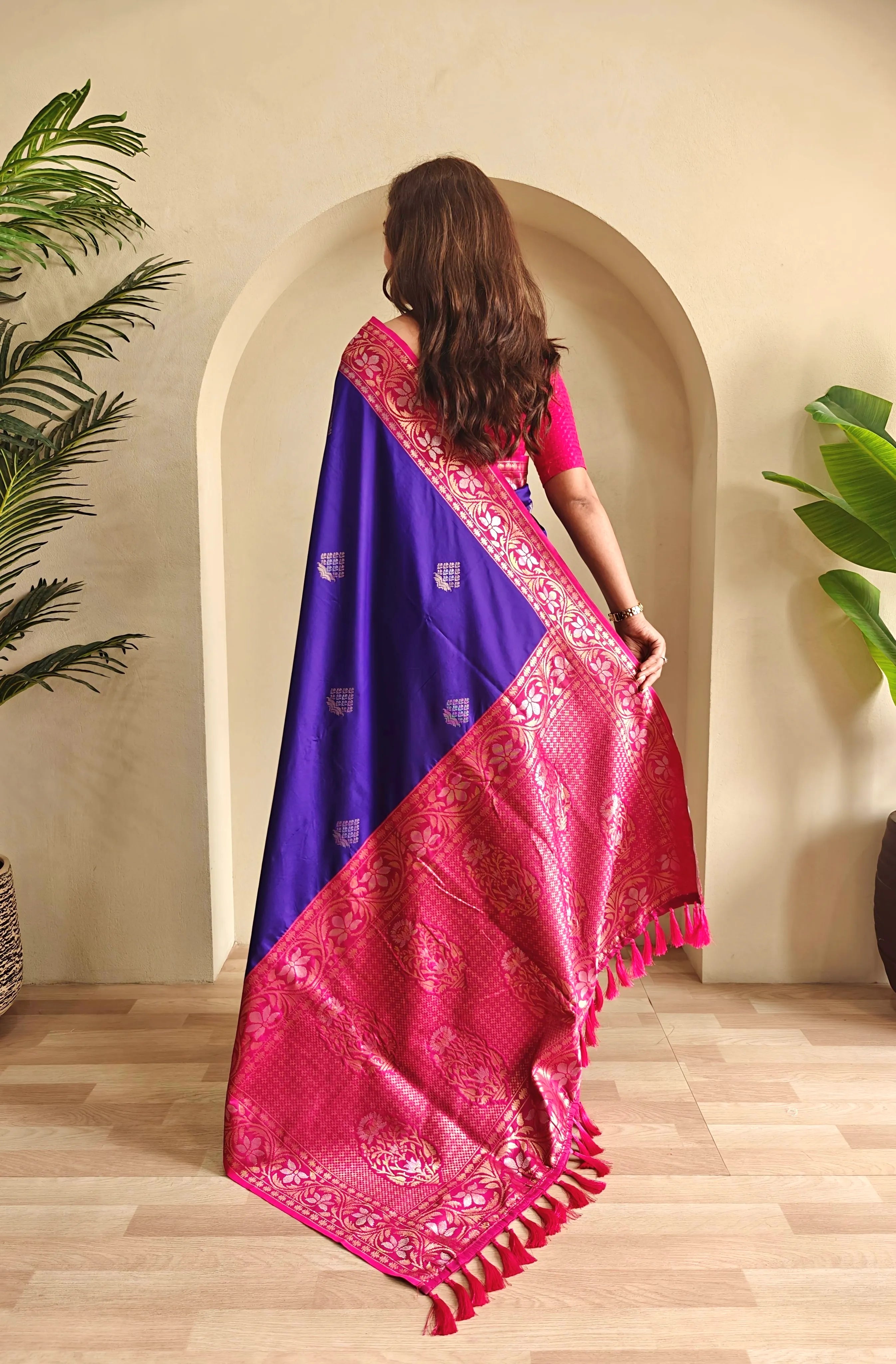 Dual Tone Designer Banarasi Soft Silk Saree